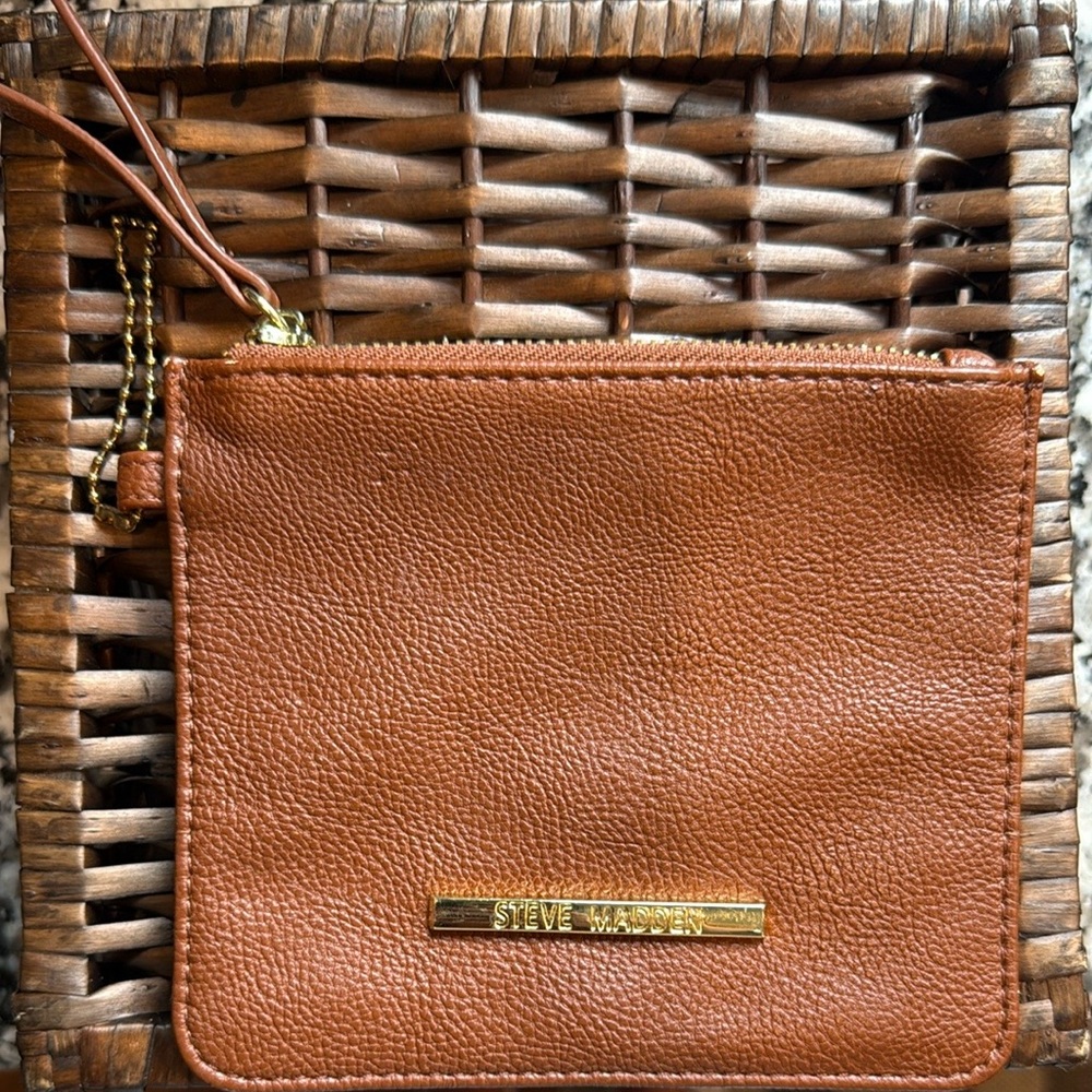 Steve Madden Tan Leather Wristlet